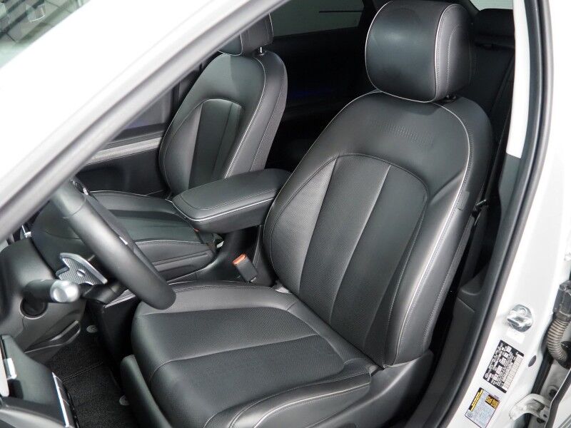 2024 Hyundai IONIQ 5 Limited *HEADS-UP DISPLAY, PANORAMA GLASS ROOF, NAVIGATION, ADAPTIVE CRUISE, 360 VIEW CAMERAS, SMART PARKING, CLIMATE SEATS, HEATED STEERING, WIRELESS CHARGING, BOSE AUDIO, ANDROID & APPLE Round Rock TX