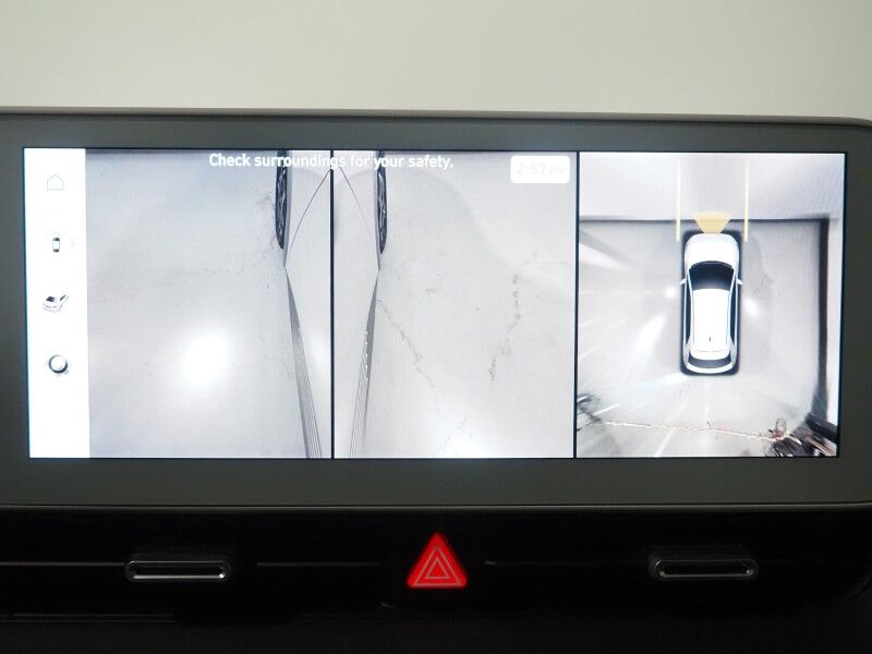 2024 Hyundai IONIQ 5 Limited *HEADS-UP DISPLAY, PANORAMA GLASS ROOF, NAVIGATION, ADAPTIVE CRUISE, 360 VIEW CAMERAS, SMART PARKING, CLIMATE SEATS, HEATED STEERING, WIRELESS CHARGING, BOSE AUDIO, ANDROID & APPLE Round Rock TX
