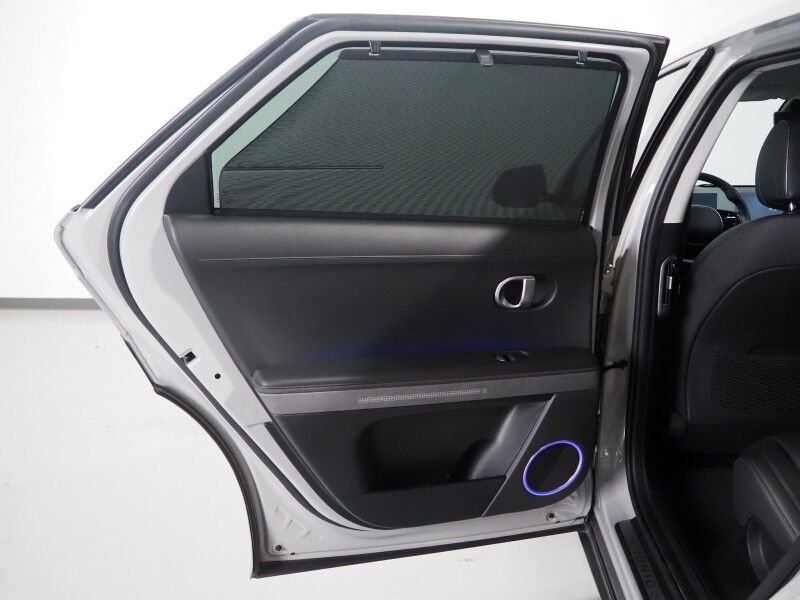 2024 Hyundai IONIQ 5 Limited *HEADS-UP DISPLAY, PANORAMA GLASS ROOF, NAVIGATION, ADAPTIVE CRUISE, 360 VIEW CAMERAS, SMART PARKING, CLIMATE SEATS, HEATED STEERING, WIRELESS CHARGING, BOSE AUDIO, ANDROID & APPLE Round Rock TX