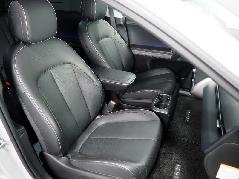 2024 Hyundai IONIQ 5 Limited *HEADS-UP DISPLAY, PANORAMA GLASS ROOF, NAVIGATION, ADAPTIVE CRUISE, 360 VIEW CAMERAS, SMART PARKING, CLIMATE SEATS, HEATED STEERING, WIRELESS CHARGING, BOSE AUDIO, ANDROID & APPLE Round Rock TX