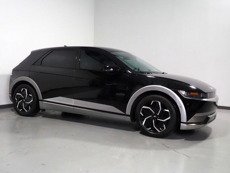 2024 Hyundai IONIQ 5 Limited *HEADS-UP DISPLAY, PANORAMA GLASS ROOF, NAVIGATION, ADAPTIVE CRUISE, 360 VIEW CAMERAS, SMART PARKING, CLIMATE SEATS, HEATED STEERING, WIRELESS CHARGING, BOSE AUDIO, ANDROID & APPLE