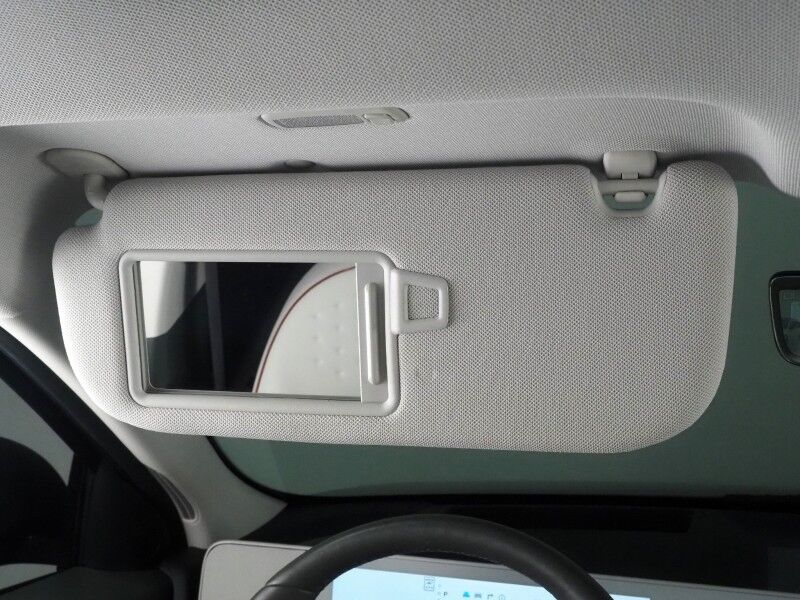 2024 Hyundai IONIQ 5 Limited *HEADS-UP DISPLAY, PANORAMA GLASS ROOF, NAVIGATION, ADAPTIVE CRUISE, 360 VIEW CAMERAS, SMART PARKING, CLIMATE SEATS, HEATED STEERING, WIRELESS CHARGING, BOSE AUDIO, ANDROID & APPLE Round Rock TX