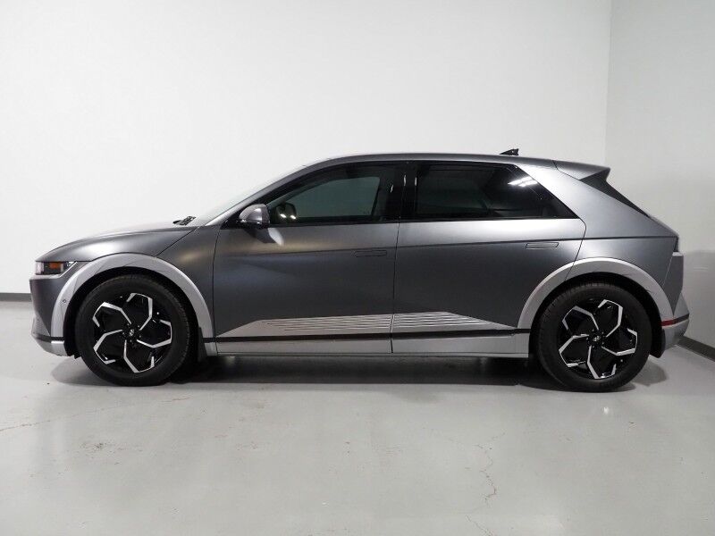 2024 Hyundai IONIQ 5 Limited *HEADS-UP DISPLAY, PANORAMA GLASS ROOF, NAVIGATION, ADAPTIVE CRUISE, 360 VIEW CAMERAS, SMART PARKING, CLIMATE SEATS, HEATED STEERING, WIRELESS CHARGING, BOSE AUDIO, ANDROID & APPLE Round Rock TX