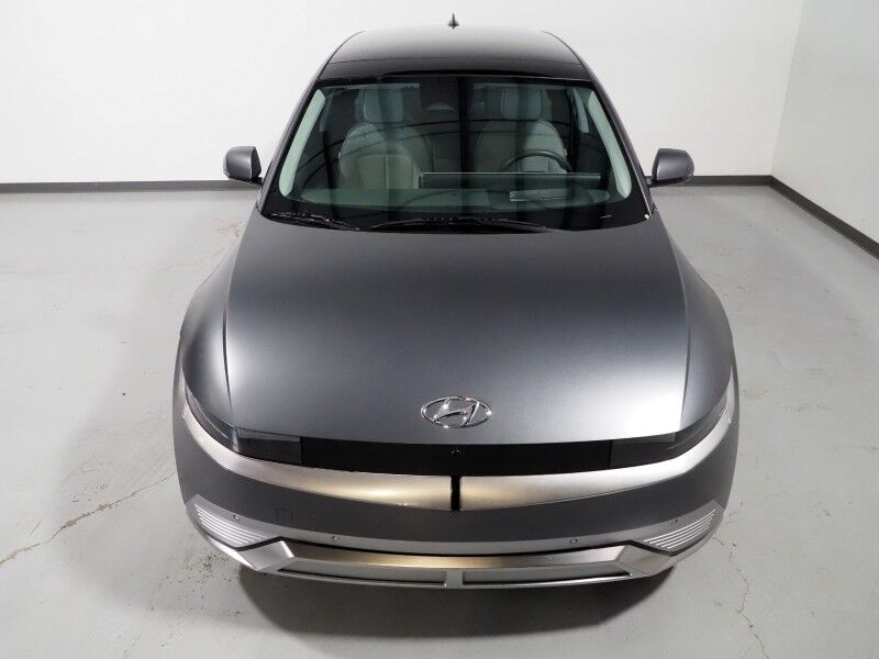 2024 Hyundai IONIQ 5 Limited *HEADS-UP DISPLAY, PANORAMA GLASS ROOF, NAVIGATION, ADAPTIVE CRUISE, 360 VIEW CAMERAS, SMART PARKING, CLIMATE SEATS, HEATED STEERING, WIRELESS CHARGING, BOSE AUDIO, ANDROID & APPLE Round Rock TX