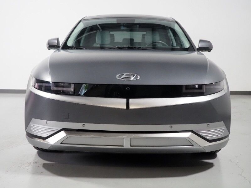 2024 Hyundai IONIQ 5 Limited *HEADS-UP DISPLAY, PANORAMA GLASS ROOF, NAVIGATION, ADAPTIVE CRUISE, 360 VIEW CAMERAS, SMART PARKING, CLIMATE SEATS, HEATED STEERING, WIRELESS CHARGING, BOSE AUDIO, ANDROID & APPLE Round Rock TX