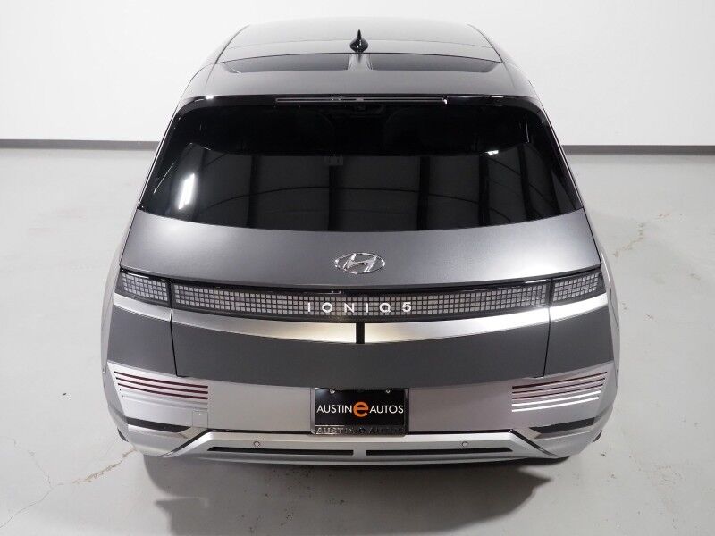 2024 Hyundai IONIQ 5 Limited *HEADS-UP DISPLAY, PANORAMA GLASS ROOF, NAVIGATION, ADAPTIVE CRUISE, 360 VIEW CAMERAS, SMART PARKING, CLIMATE SEATS, HEATED STEERING, WIRELESS CHARGING, BOSE AUDIO, ANDROID & APPLE Round Rock TX
