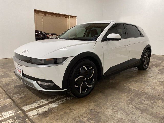 2024 Hyundai IONIQ 5 SE