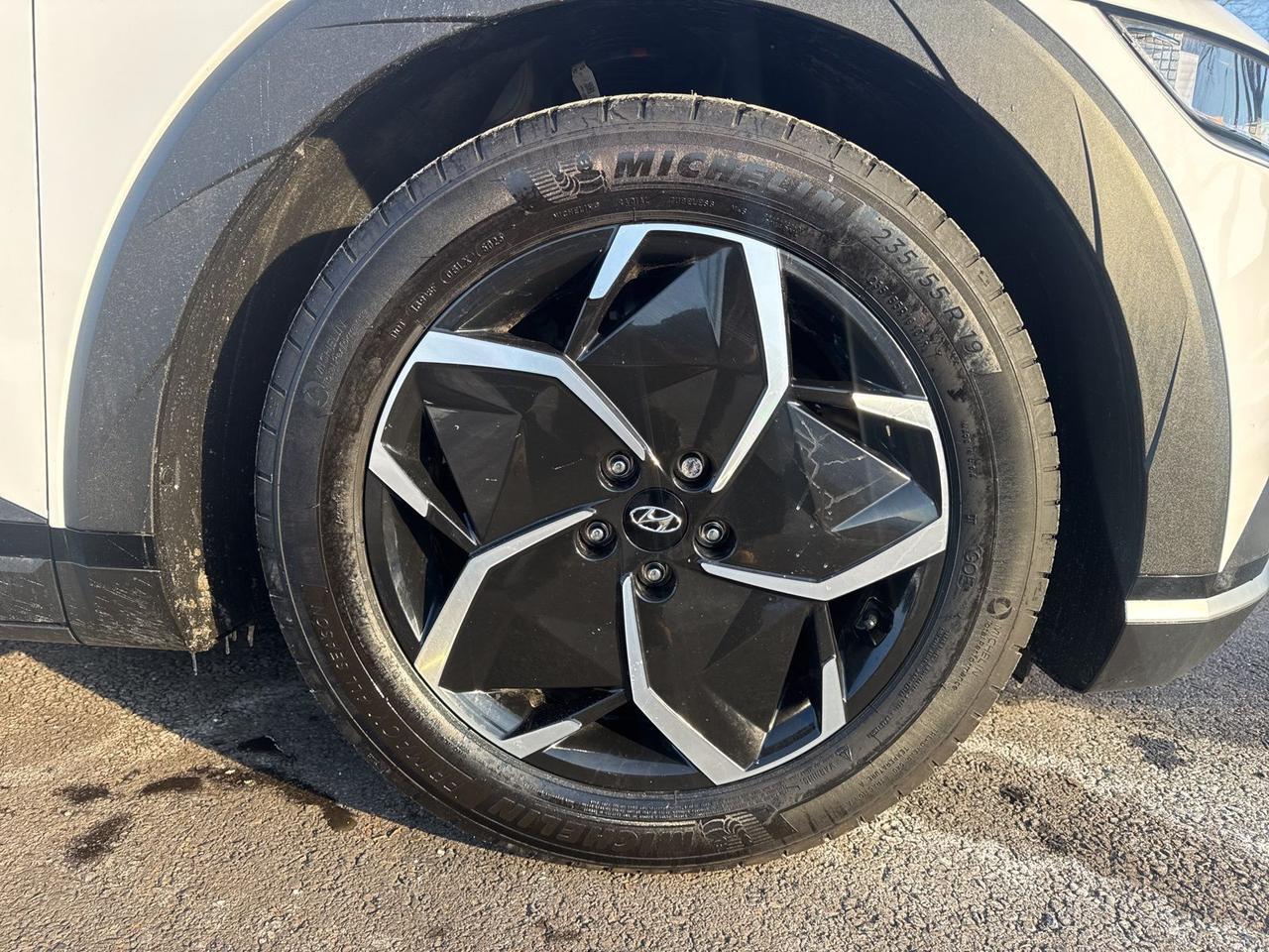 2024 Hyundai IONIQ 5 SE Standard Range Chantilly VA