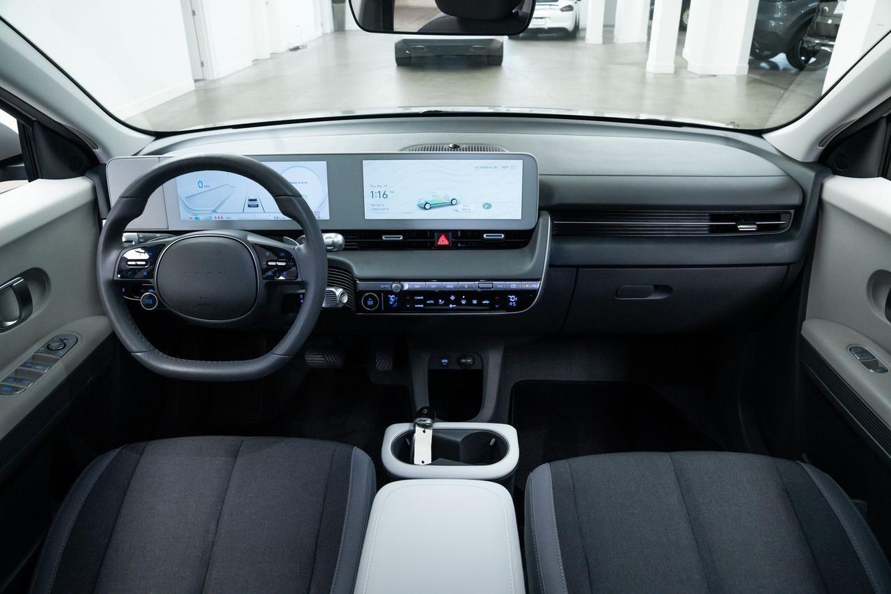 2024 Hyundai IONIQ 5 SEL 1 Owner Lane Keep Assist Adaptive Cruise Portland OR