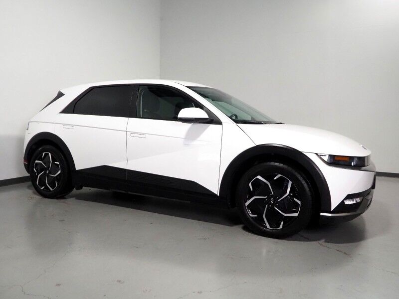 2024 Hyundai IONIQ 5 SEL AWD *NAVIGATION, SAFETY ALERTS, ADAPTIVE CRUISE, BACKUP-CAMERA, HEATED SEATS/STEERING, POWER TAILGATE, WIRELESS CHARGING, ANDROID & APPLE
