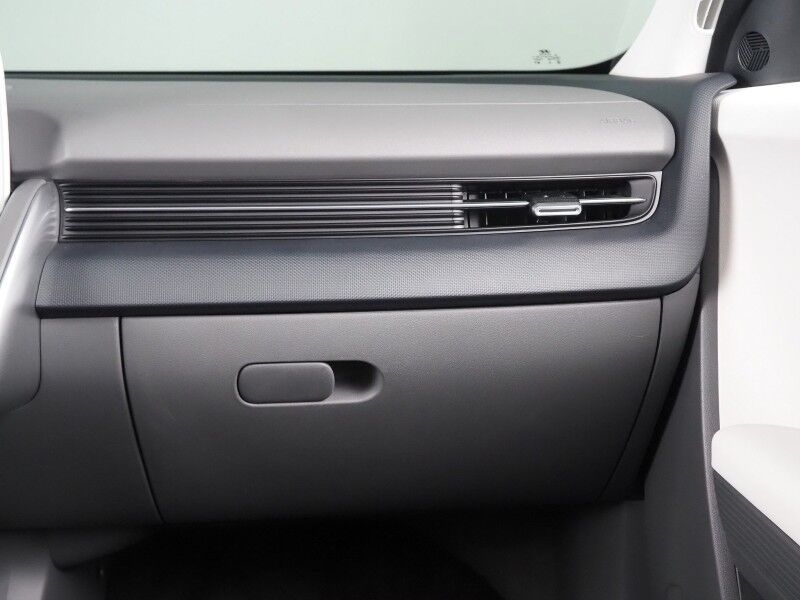 2024 Hyundai IONIQ 5 SEL AWD *NAVIGATION, SAFETY ALERTS, ADAPTIVE CRUISE, BACKUP-CAMERA, HEATED SEATS/STEERING, POWER TAILGATE, WIRELESS CHARGING, ANDROID & APPLE Round Rock TX