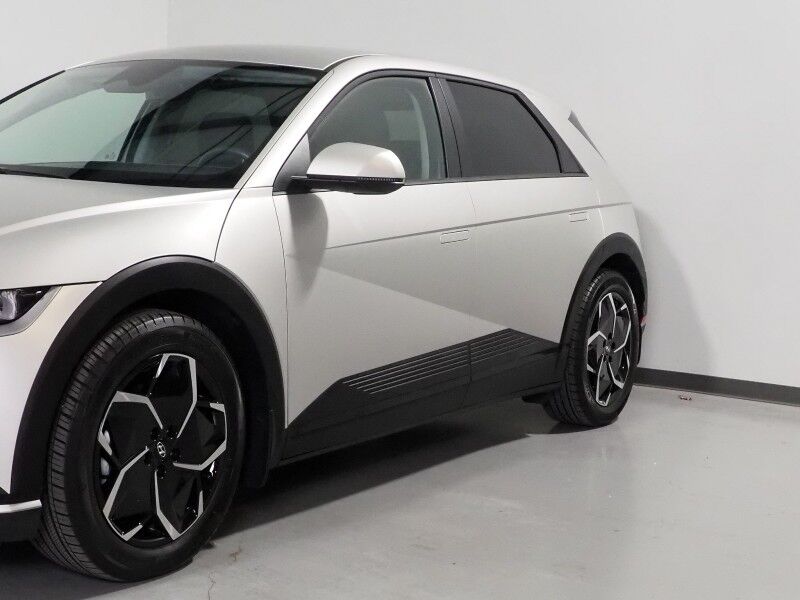 2024 Hyundai IONIQ 5 SEL AWD *NAVIGATION, SAFETY ALERTS, ADAPTIVE CRUISE, BACKUP-CAMERA, HEATED SEATS/STEERING, POWER TAILGATE, WIRELESS CHARGING, ANDROID & APPLE Round Rock TX