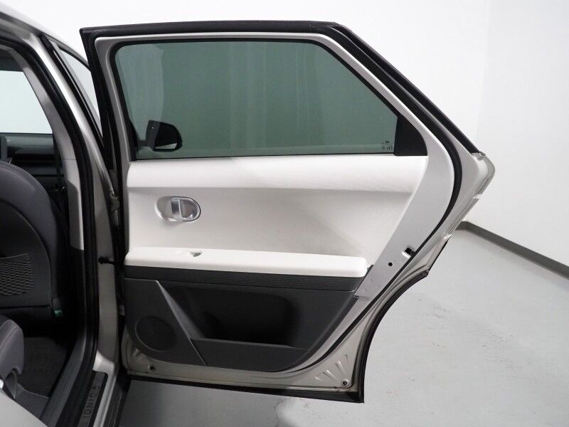 2024 Hyundai IONIQ 5 SEL AWD *NAVIGATION, SAFETY ALERTS, ADAPTIVE CRUISE, BACKUP-CAMERA, HEATED SEATS/STEERING, POWER TAILGATE, WIRELESS CHARGING, ANDROID & APPLE Round Rock TX