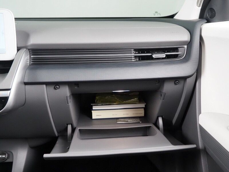 2024 Hyundai IONIQ 5 SEL AWD *NAVIGATION, SAFETY ALERTS, ADAPTIVE CRUISE, BACKUP-CAMERA, HEATED SEATS/STEERING, POWER TAILGATE, WIRELESS CHARGING, ANDROID & APPLE Round Rock TX