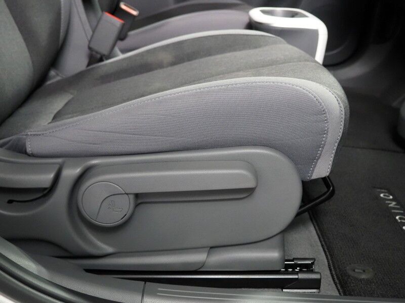 2024 Hyundai IONIQ 5 SEL AWD *NAVIGATION, SAFETY ALERTS, ADAPTIVE CRUISE, BACKUP-CAMERA, HEATED SEATS/STEERING, POWER TAILGATE, WIRELESS CHARGING, ANDROID & APPLE Round Rock TX