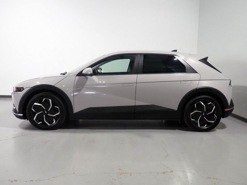 2024 Hyundai IONIQ 5 SEL AWD *NAVIGATION, SAFETY ALERTS, ADAPTIVE CRUISE, BACKUP-CAMERA, HEATED SEATS/STEERING, POWER TAILGATE, WIRELESS CHARGING, ANDROID & APPLE Round Rock TX