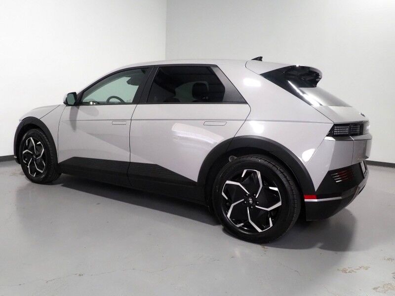 2024 Hyundai IONIQ 5 SEL AWD *NAVIGATION, SAFETY ALERTS, ADAPTIVE CRUISE, BACKUP-CAMERA, HEATED SEATS/STEERING, POWER TAILGATE, WIRELESS CHARGING, ANDROID & APPLE Round Rock TX