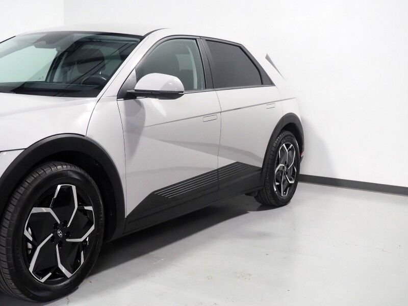 2024 Hyundai IONIQ 5 SEL AWD *NAVIGATION, SAFETY ALERTS, ADAPTIVE CRUISE, BACKUP-CAMERA, HEATED SEATS/STEERING, POWER TAILGATE, WIRELESS CHARGING, ANDROID & APPLE Round Rock TX