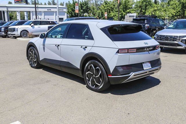 2024 Hyundai IONIQ 5 SEL