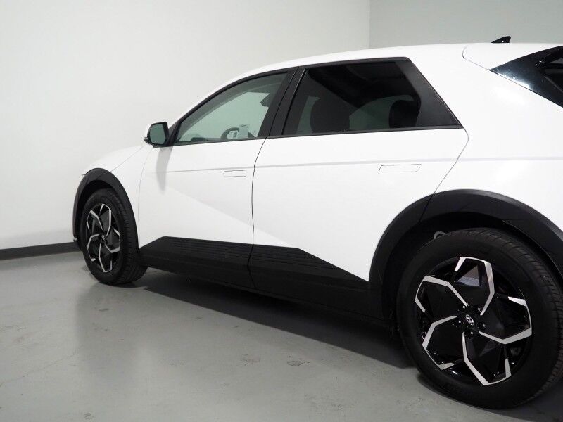 2024 Hyundai IONIQ 5 SEL *NAVIGATION, SAFETY ALERTS, ADAPTIVE CRUISE, BACKUP-CAMERA, DIGITAL COCKPIT, HEATED SEATS/STEERING, POWER TAILGATE, WIRELESS CHARGING, ANDROID & APPLE Round Rock TX