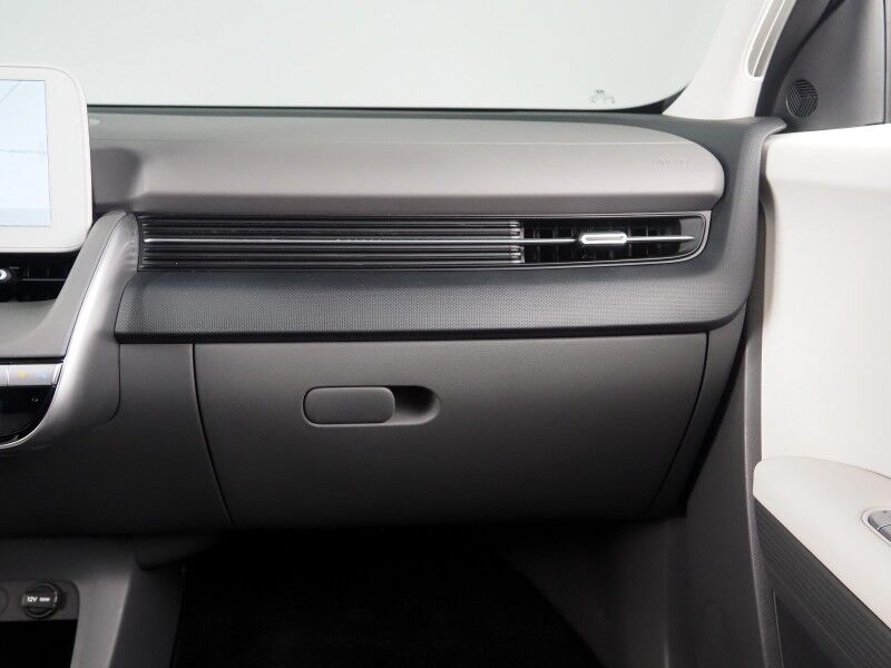 2024 Hyundai IONIQ 5 SEL *NAVIGATION, SAFETY ALERTS, ADAPTIVE CRUISE, BACKUP-CAMERA, DIGITAL COCKPIT, HEATED SEATS/STEERING, POWER TAILGATE, WIRELESS CHARGING, ANDROID & APPLE Round Rock TX