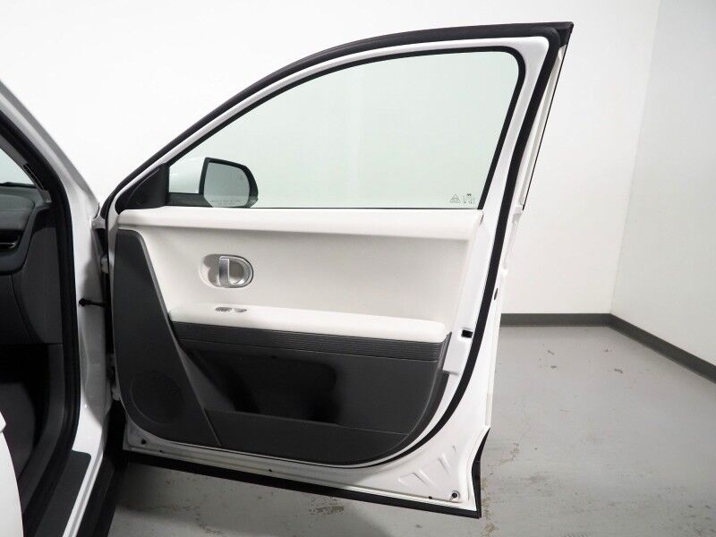 2024 Hyundai IONIQ 5 SEL *NAVIGATION, SAFETY ALERTS, ADAPTIVE CRUISE, BACKUP-CAMERA, DIGITAL COCKPIT, HEATED SEATS/STEERING, POWER TAILGATE, WIRELESS CHARGING, ANDROID & APPLE Round Rock TX