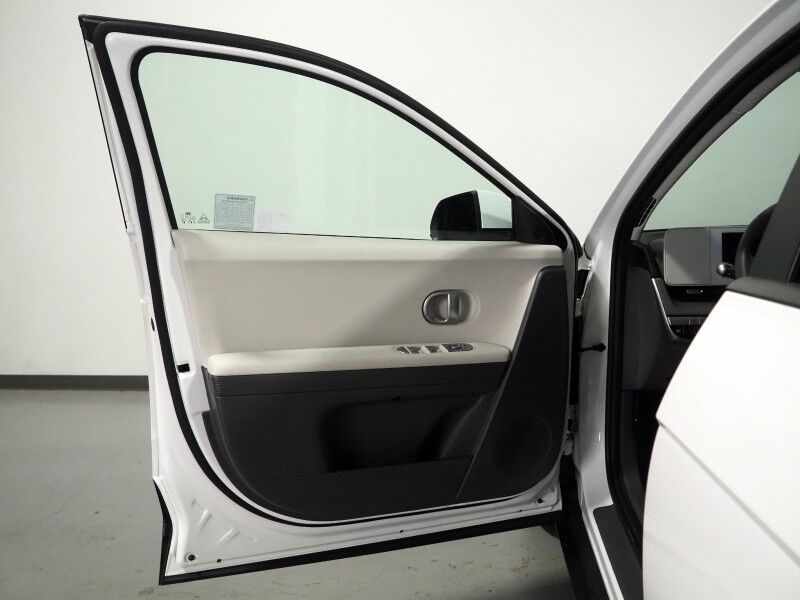 2024 Hyundai IONIQ 5 SEL *NAVIGATION, SAFETY ALERTS, ADAPTIVE CRUISE, BACKUP-CAMERA, DIGITAL COCKPIT, HEATED SEATS/STEERING, POWER TAILGATE, WIRELESS CHARGING, ANDROID & APPLE Round Rock TX