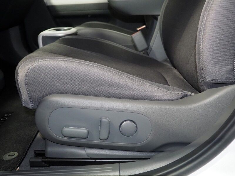 2024 Hyundai IONIQ 5 SEL *NAVIGATION, SAFETY ALERTS, ADAPTIVE CRUISE, BACKUP-CAMERA, DIGITAL COCKPIT, HEATED SEATS/STEERING, POWER TAILGATE, WIRELESS CHARGING, ANDROID & APPLE Round Rock TX