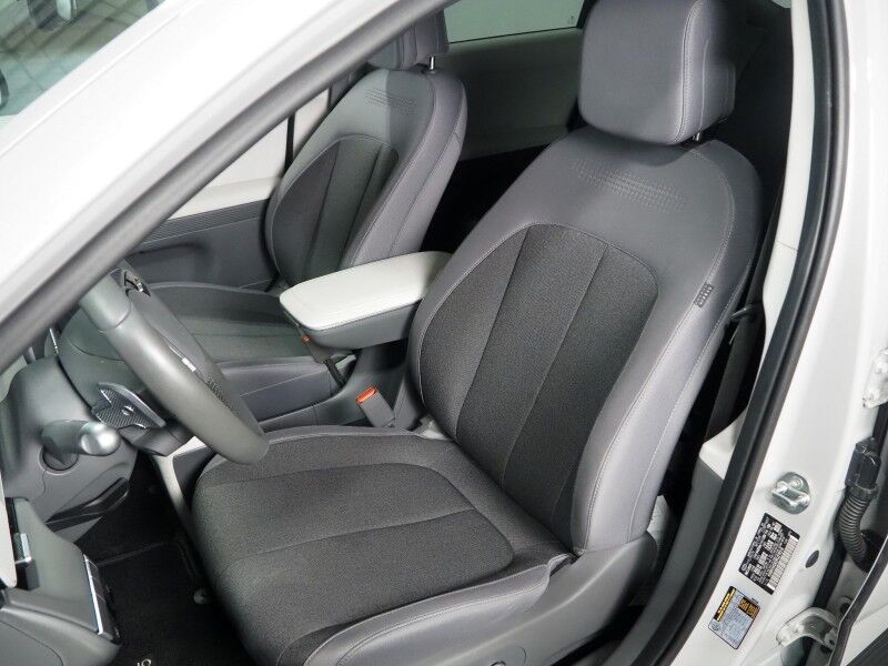 2024 Hyundai IONIQ 5 SEL *NAVIGATION, SAFETY ALERTS, ADAPTIVE CRUISE, BACKUP-CAMERA, HEATED SEATS/STEERING, POWER TAILGATE, WIRELESS CHARGING, ANDROID & APPLE Round Rock TX