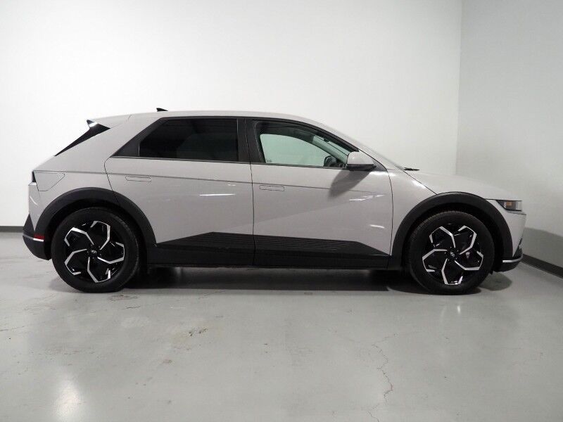 2024 Hyundai IONIQ 5 SEL *NAVIGATION, SAFETY ALERTS, ADAPTIVE CRUISE, BACKUP-CAMERA, HEATED SEATS/STEERING, POWER TAILGATE, WIRELESS CHARGING, ANDROID & APPLE Round Rock TX
