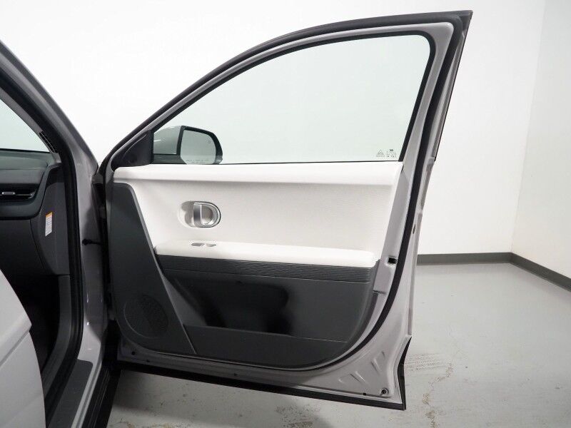 2024 Hyundai IONIQ 5 SEL *NAVIGATION, SAFETY ALERTS, ADAPTIVE CRUISE, BACKUP-CAMERA, HEATED SEATS/STEERING, POWER TAILGATE, WIRELESS CHARGING, ANDROID & APPLE Round Rock TX