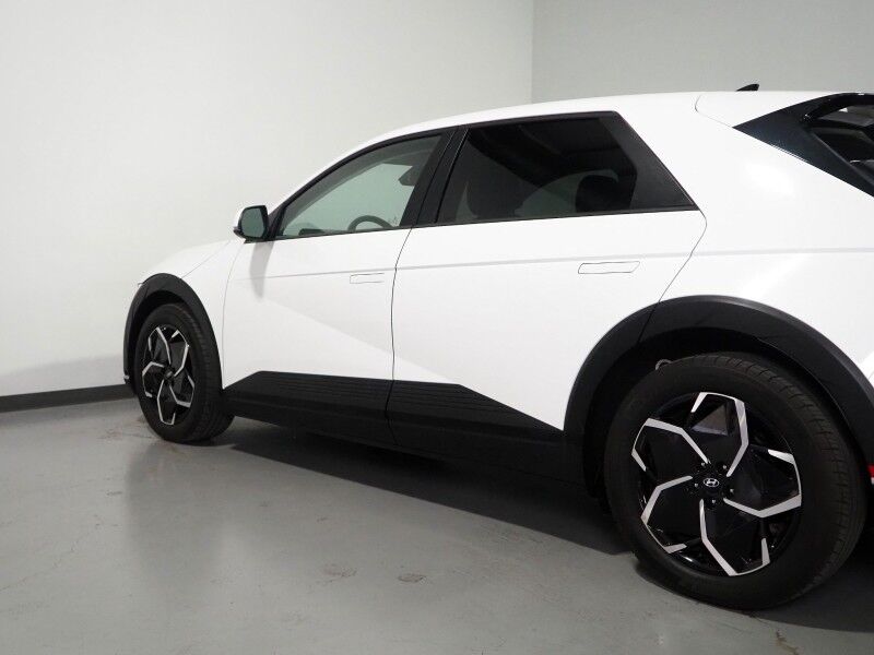 2024 Hyundai IONIQ 5 SEL *NAVIGATION, SAFETY ALERTS, ADAPTIVE CRUISE, BACKUP-CAMERA, HEATED SEATS/STEERING, POWER TAILGATE, WIRELESS CHARGING, ANDROID & APPLE Round Rock TX