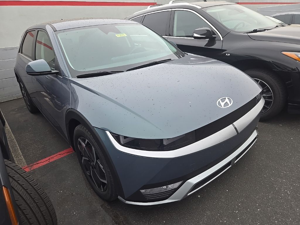 2024 Hyundai IONIQ 5 SEL