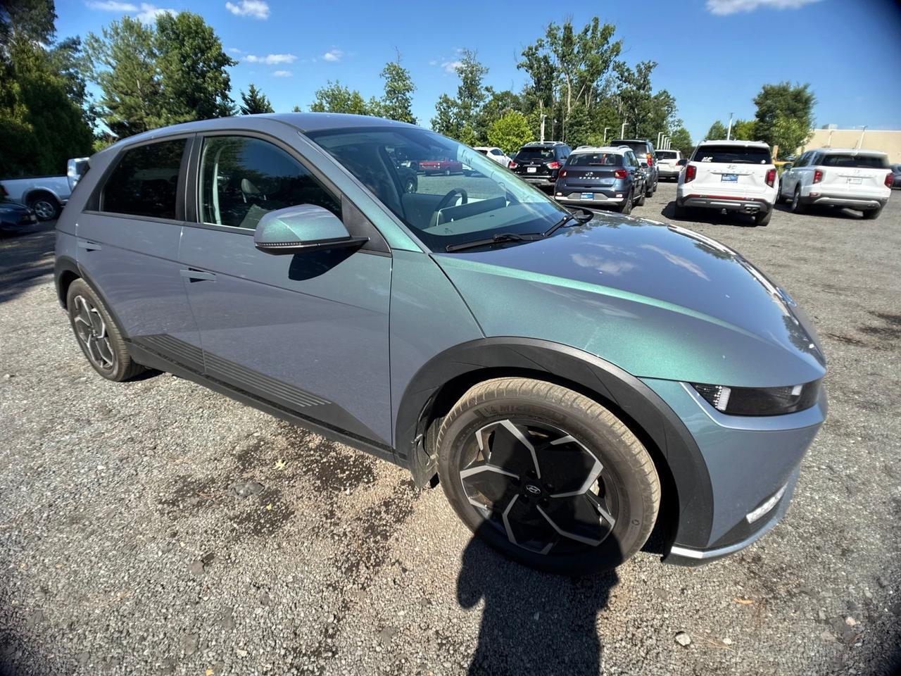 2024 Hyundai IONIQ 5 SEL