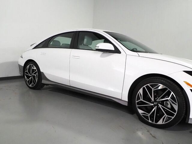 2024 Hyundai IONIQ 6 SEL *NAVIGATION, ADAPTIVE CRUISE, SAFETY ALERTS, BACKUP-CAMERA, DIGITAL COCKPIT, HEATED SEATS, 20 INCH WHEELS, HARMAN/KARDON, WIRELESS CHARGING, APPLE CARPLAY Round Rock TX