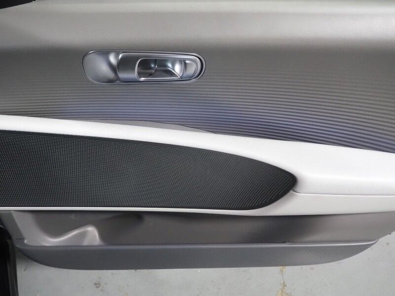 2024 Hyundai IONIQ 6 SEL *NAVIGATION, ADAPTIVE CRUISE, SAFETY ALERTS, BACKUP-CAMERA, DIGITAL COCKPIT, HEATED SEATS, 20 INCH WHEELS, WIRELESS CHARGING, ANDROID & APPLE Round Rock TX