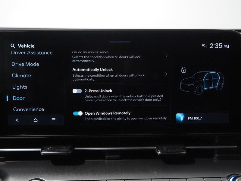 2024 Hyundai Kona Electric SEL *NAVIGATION, ADAPTIVE CRUISE, SAFETY ALERTS, BACKUP-CAMERA, COLOR TOUCHSCREEN, HEATED SEATS, KEYLESS ENTRY, ALLOY WHEELS, BLUETOOTH, ANDROID & APPLE Round Rock TX