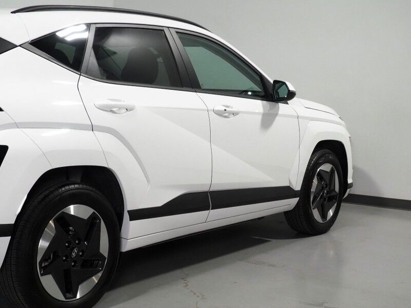 2024 Hyundai Kona Electric SEL *NAVIGATION, ADAPTIVE CRUISE, SAFETY ALERTS, BACKUP-CAMERA, COLOR TOUCHSCREEN, HEATED SEATS, KEYLESS ENTRY, ALLOY WHEELS, BLUETOOTH, ANDROID & APPLE Round Rock TX