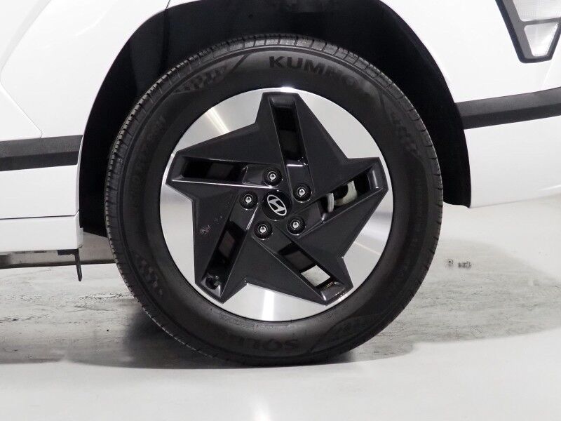 2024 Hyundai Kona Electric SEL *NAVIGATION, ADAPTIVE CRUISE, SAFETY ALERTS, BACKUP-CAMERA, COLOR TOUCHSCREEN, HEATED SEATS, KEYLESS ENTRY, ALLOY WHEELS, BLUETOOTH, ANDROID & APPLE Round Rock TX