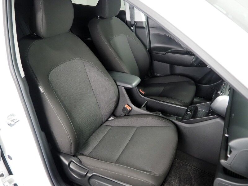 2024 Hyundai Kona Electric SEL *NAVIGATION, ADAPTIVE CRUISE, SAFETY ALERTS, BACKUP-CAMERA, COLOR TOUCHSCREEN, HEATED SEATS, KEYLESS ENTRY, ALLOY WHEELS, BLUETOOTH, ANDROID & APPLE