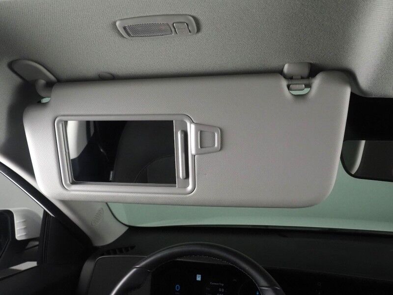 2024 Hyundai Kona Electric SEL *NAVIGATION, ADAPTIVE CRUISE, SAFETY ALERTS, BACKUP-CAMERA, COLOR TOUCHSCREEN, HEATED SEATS, KEYLESS ENTRY, ALLOY WHEELS, BLUETOOTH, ANDROID & APPLE Round Rock TX