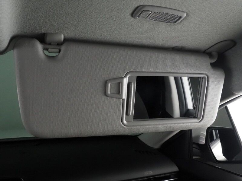 2024 Hyundai Kona Electric SEL *NAVIGATION, ADAPTIVE CRUISE, SAFETY ALERTS, BACKUP-CAMERA, COLOR TOUCHSCREEN, HEATED SEATS, KEYLESS ENTRY, ALLOY WHEELS, BLUETOOTH, ANDROID & APPLE Round Rock TX