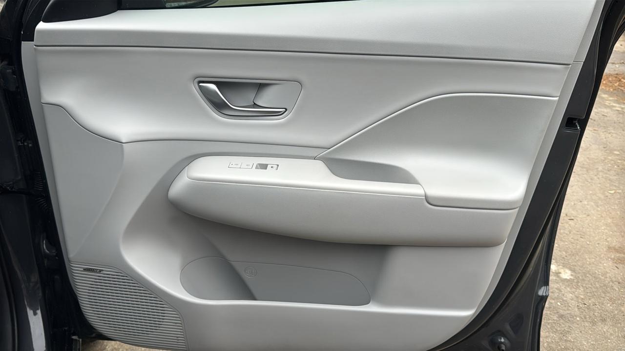 2024 Hyundai Kona Limited  Selma TX