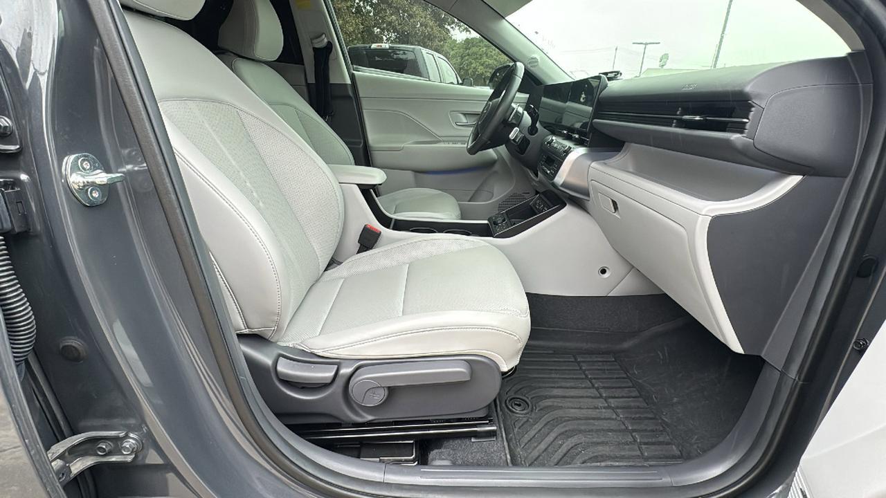 2024 Hyundai Kona Limited  Selma TX