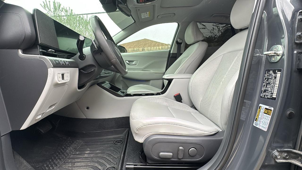 2024 Hyundai Kona Limited  Selma TX