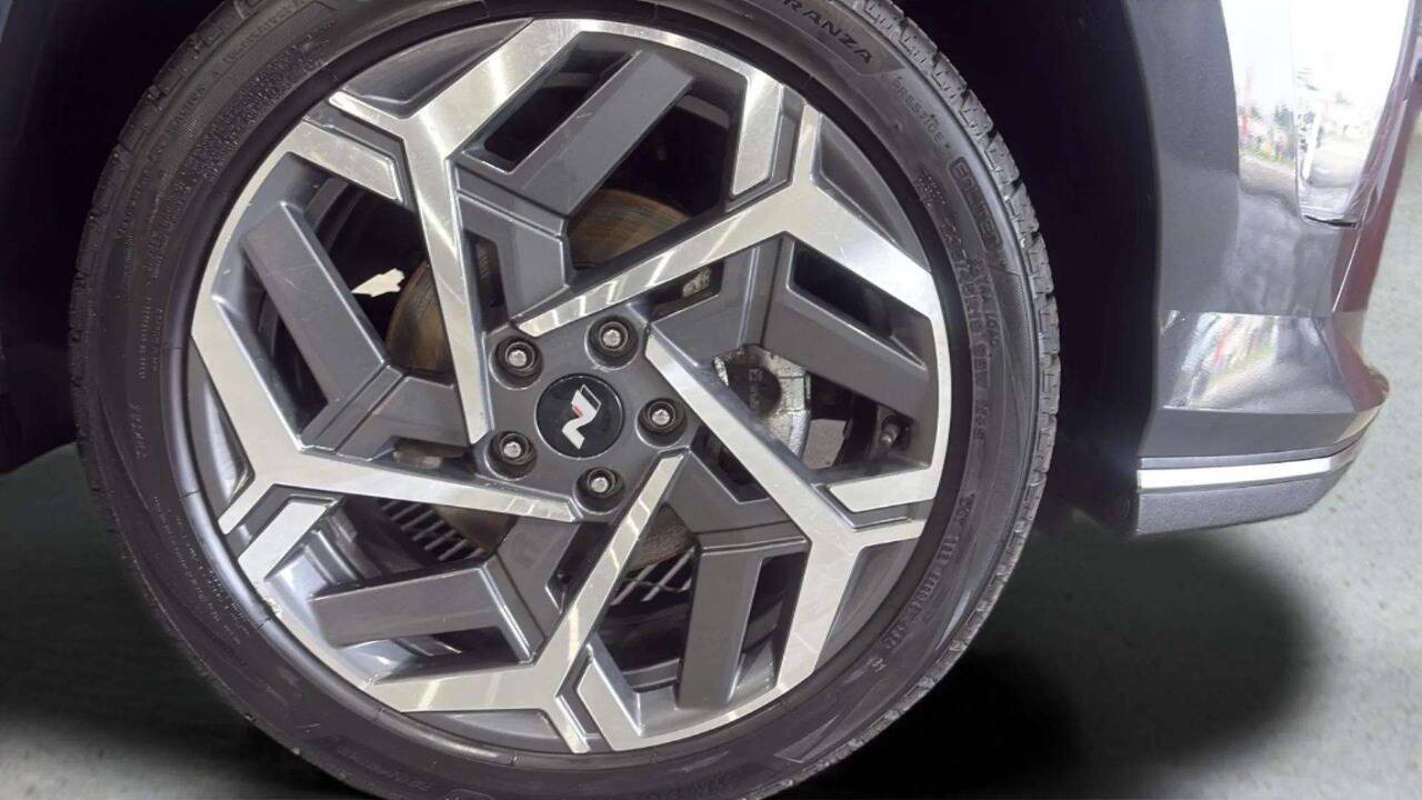 2024 Hyundai Kona N Line photo 18