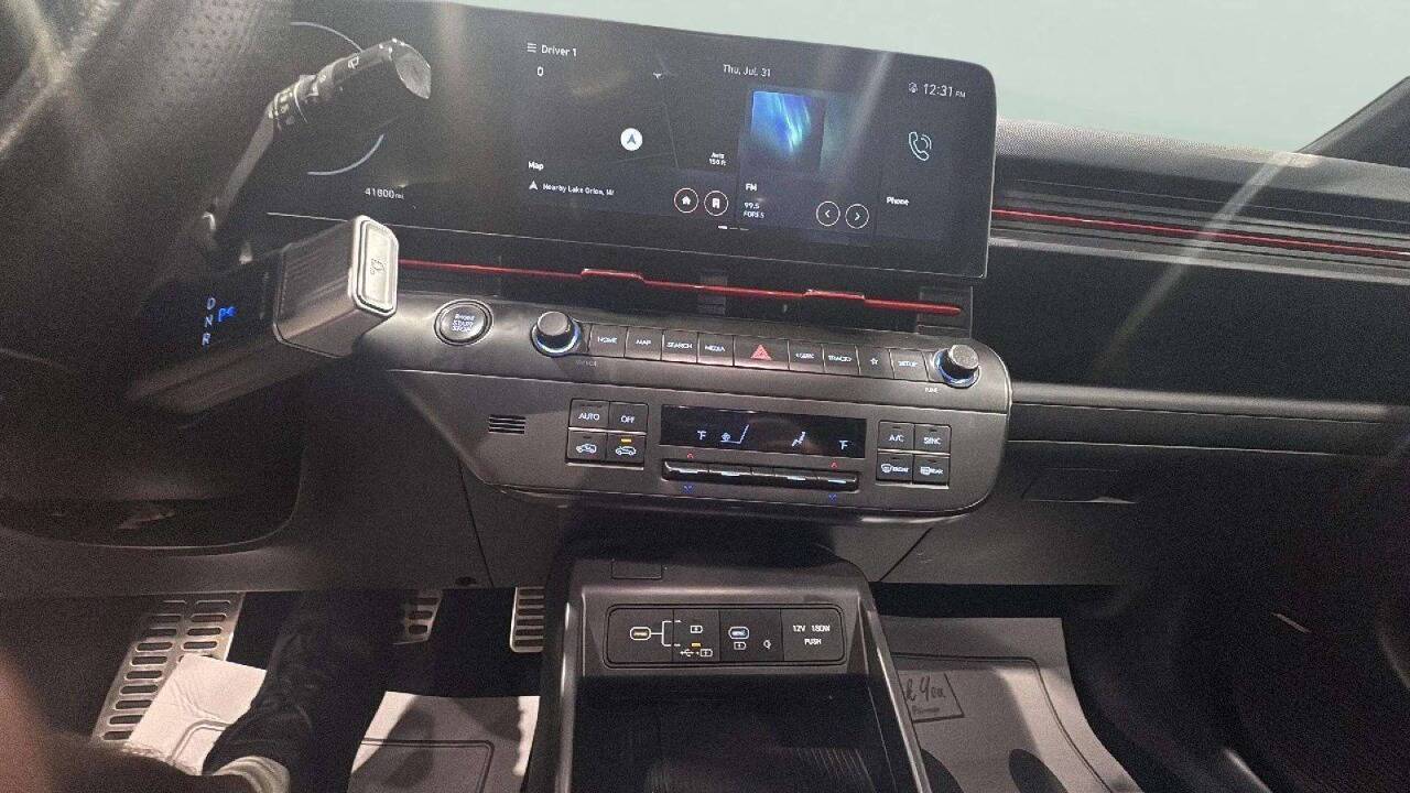 2024 Hyundai Kona N Line photo 11