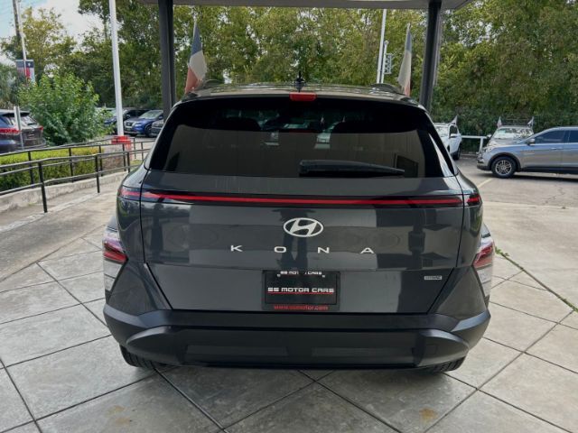 2024 Hyundai Kona SEL AWD 29,397 mi.