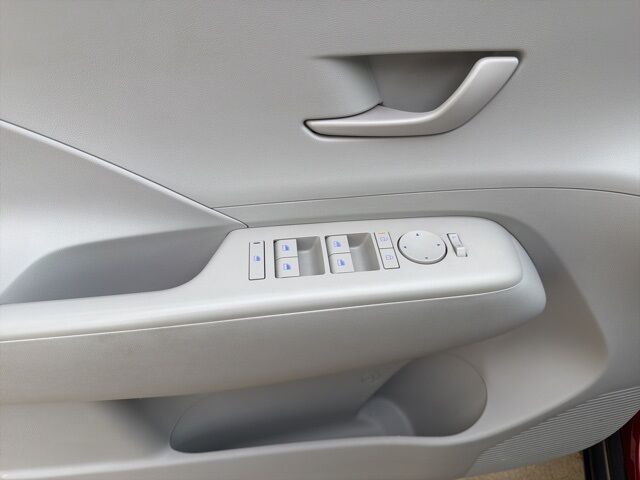 2024 Hyundai Kona SEL Watertown SD