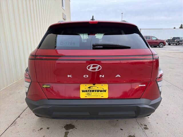 2024 Hyundai Kona SEL Watertown SD